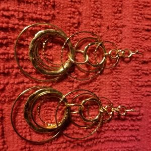 Circle dangle earrings